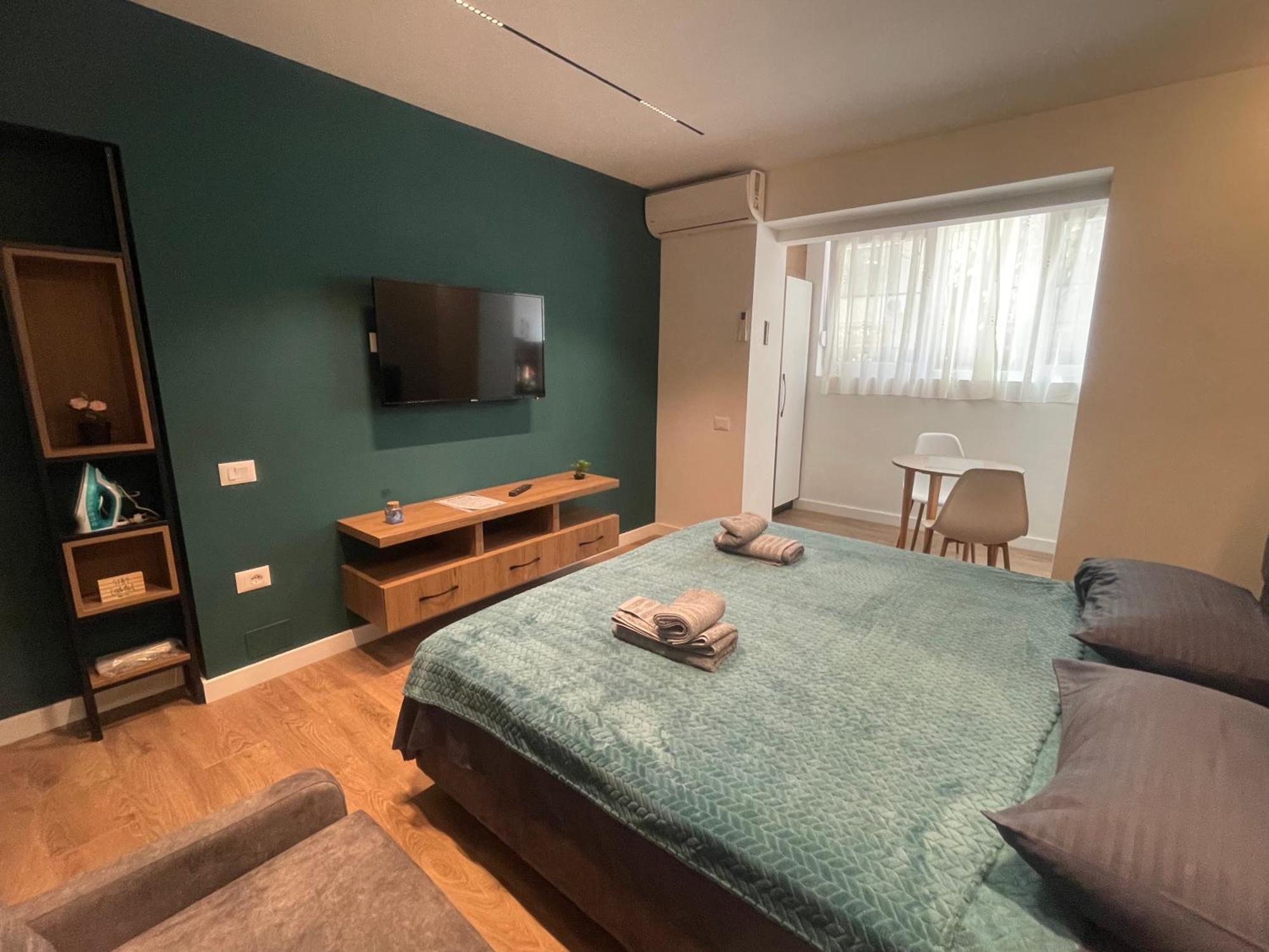 Downtown Studio Apartments 地拉那 外观 照片