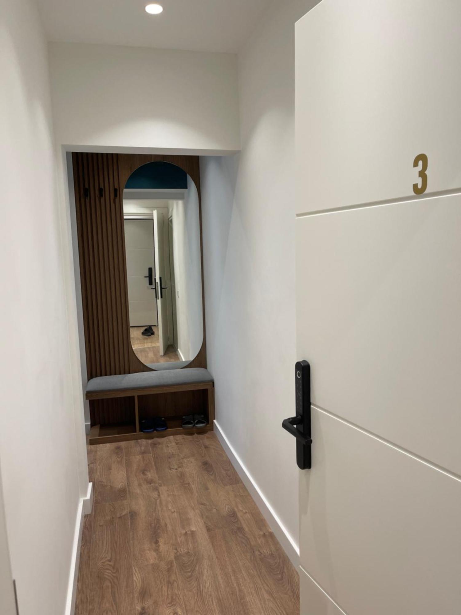 Downtown Studio Apartments 地拉那 外观 照片