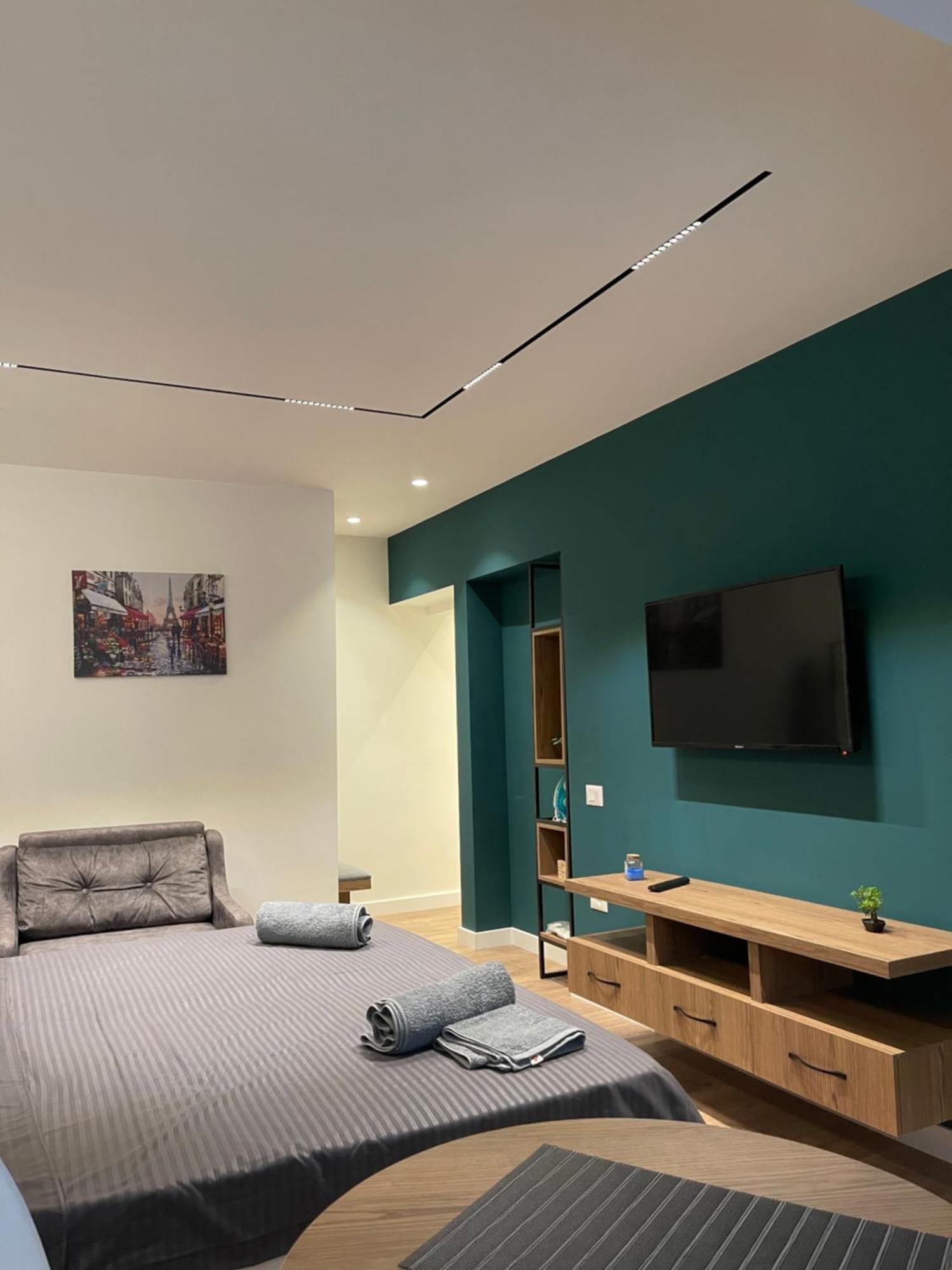 Downtown Studio Apartments 地拉那 外观 照片